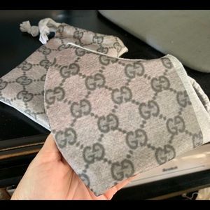 Gucci Face Mask with carrying bag